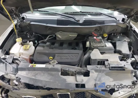 2015 Jeep Compass Sport z USA, uszkodzony, nr VIN 1C4NJDBB5FD357250